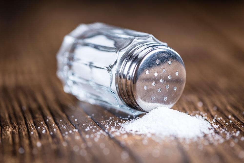 Чем опасно чрезмерное потребление соли?