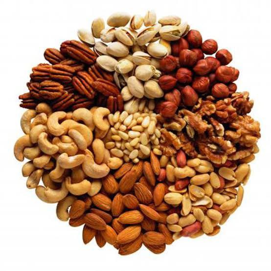 ​Почему нужно замачивать орехи перед употреблением? Многие любят орехи, но мало к...