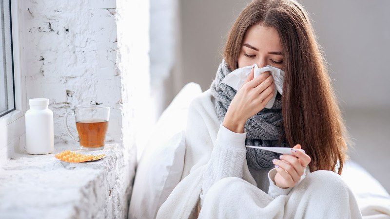 5 действий при первых признаках простуды 1. При первых признаках простуды разре...
