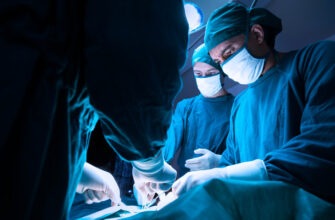 Китайские врачи вырезали из мозга годовалой девочки ее живого близнеца-паразита