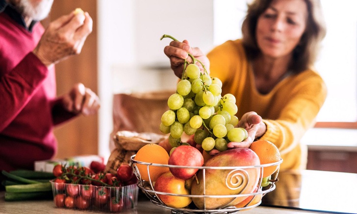 Доктор Филева назвала 2 причины, почему возникает зуд и жжение во рту после фруктов и овощей