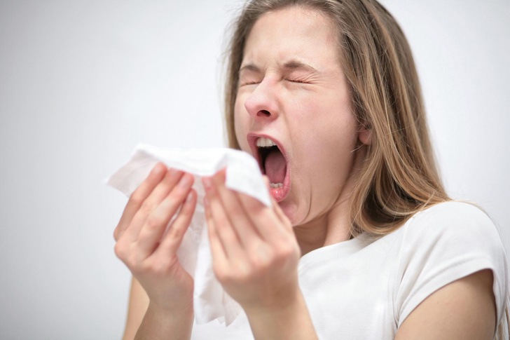 6 ужасных вещей, которые могут случиться, если вы сдержите чихание