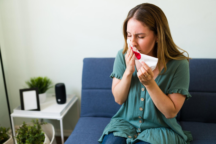 Эта распространенная ошибка может стоить вам жизни: как не остановить кровотечение из носа