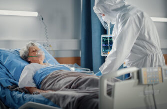 Начмед больницы Святого Георгия: «Сейчас у больных с полным поражением легких шансов выжить больше»