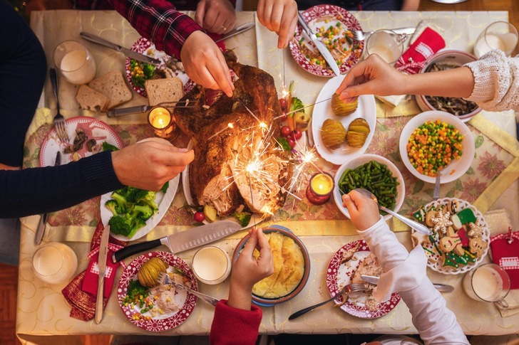 Праздник вы проведете в больнице: дети не должны есть эти блюда за новогодним столом