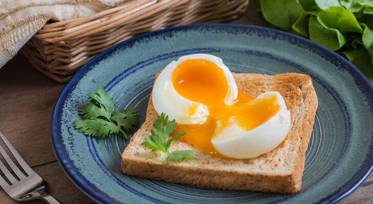 Стоит ли отказываться от куриных яиц, если у вас высокий уровень холестерина