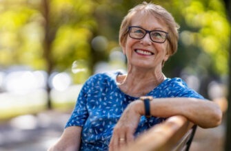 Хлеб и картошка тоже в списке: как питаются те, кто дожил до 100 лет