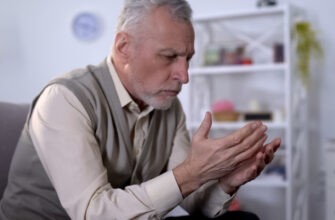 Как при помощи пальцевого теста распознать опасную «молчащую» болезнь: объясняет кардиолог