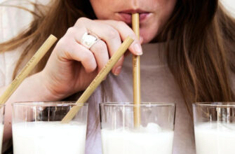 Почему людям с непереносимостью лактозы все же советуют пить коровье молоко