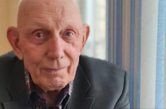 «Мог умереть дважды, но живу уже 96 лет» — секреты здоровья от уникального ветерана из Петербурга