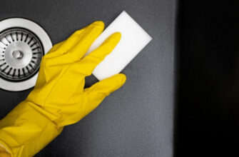 Врач Парецкая объяснила, как ни в коем случае нельзя использовать меламиновую губку