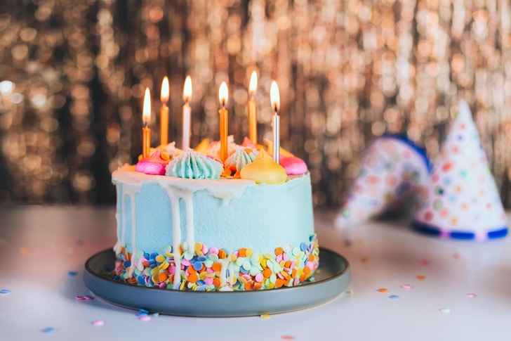 10-летняя девочка умерла после того, как съела сладкий праздничный торт
