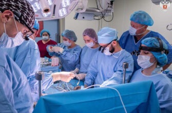 10-месячному малышу пересадили печень, отрезав кусочек у его родного дяди