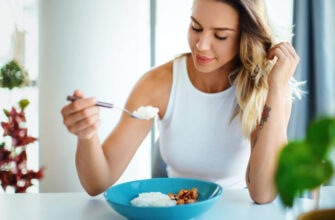 Надо ли промывать рис перед готовкой? 4 причины «за» и 2 — «против» этого процесса