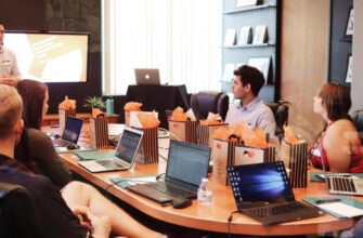 Психолог Лабковский объяснил, почему вашему коллеге платят больше