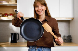 Вредные советы: 10 способов испортить сковородку с антипригарным покрытием