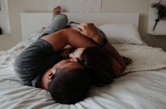 Гинеколог Дикина раскрыла, сколько можно воздерживаться от интимной близости