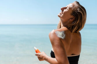 Так делают почти все: названа ключевая ошибка при нанесении солнцезащитного крема