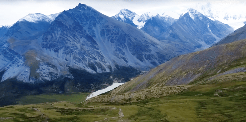 10 самых красивых пешеходных маршрутов России