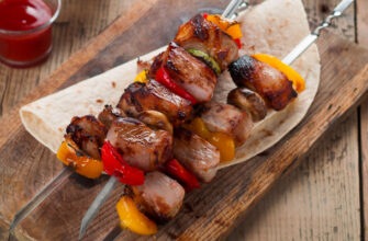 7 маринадов для шашлыка, которые сделают вкуснее любое мясо