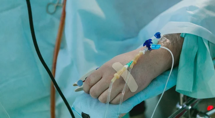 «Спортивный и здоровый» мужчина пожаловался на проблемы со стулом — и умер через 2 недели