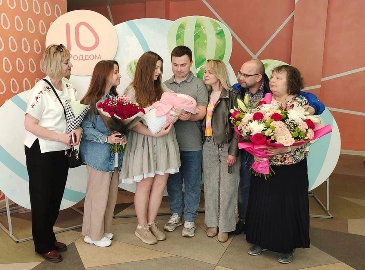 Пять запутанных и верных узлов: в Петербурге родилась девочка с редким заболеванием