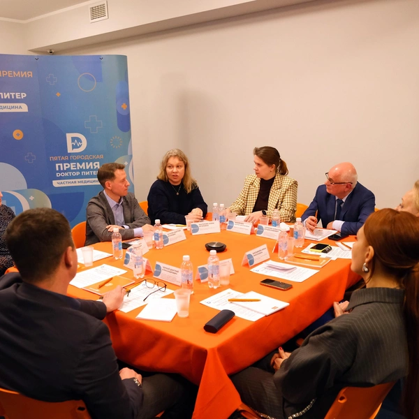 Клиники растут, а врачей не хватает: с чем частная медицина Петербурга входит в новый год