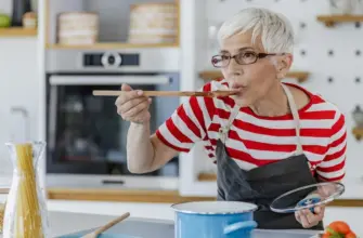 10 продуктов для здоровья после 55 лет: листовая зелень и ягоды в рационе 10 продуктов для здоровья после 55 лет: листовая зелень и ягоды в рационе